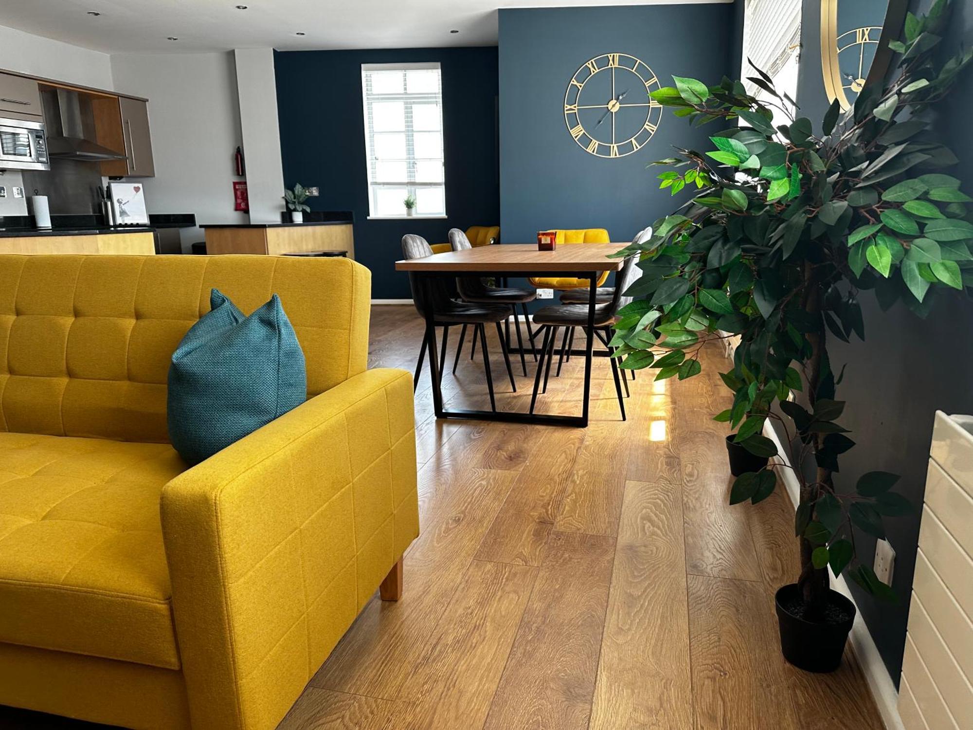 Executive Apartment, City Central 브라이턴 외부 사진